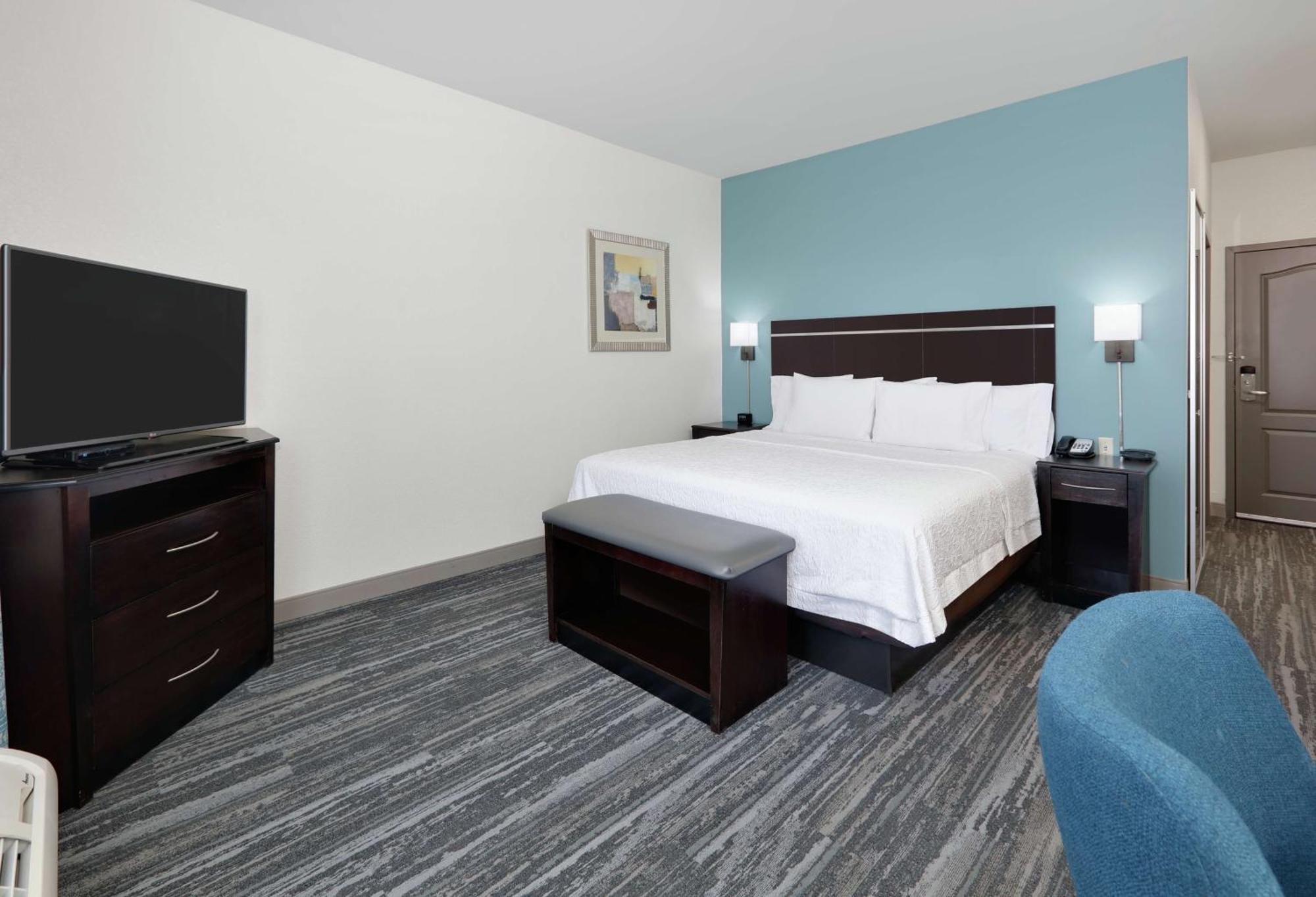 Hampton Inn & Suites Childress Bagian luar foto